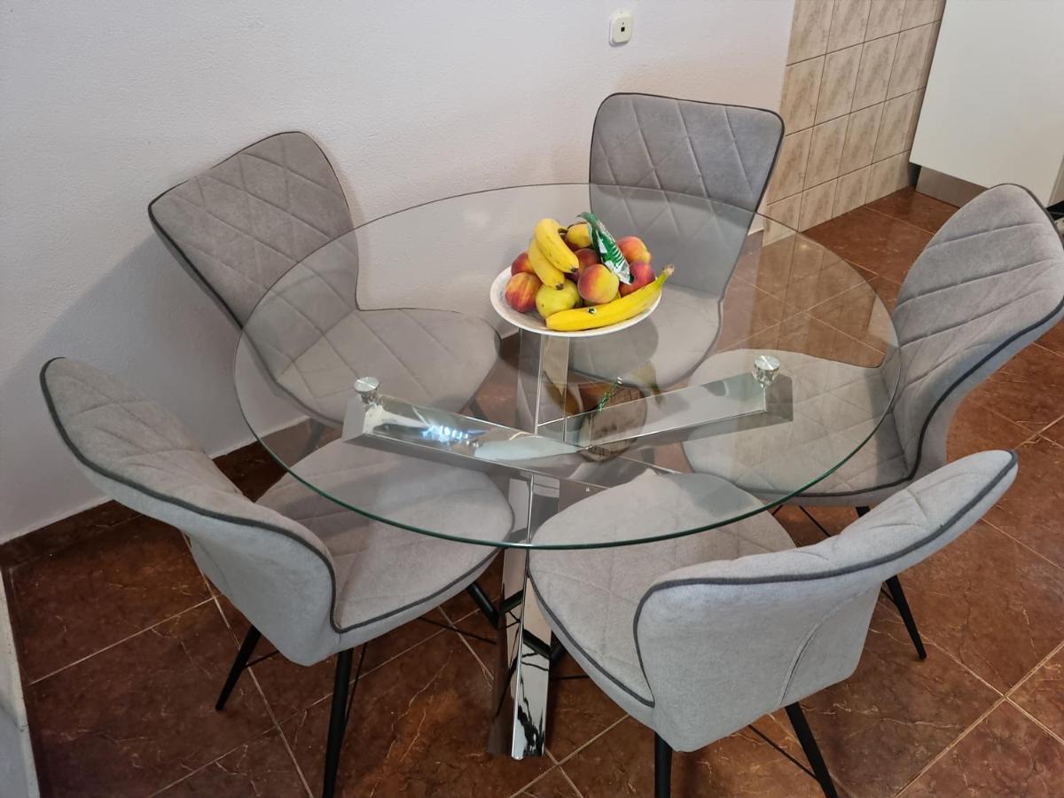 Apartment Ivana Biograd Na Moru Luaran gambar